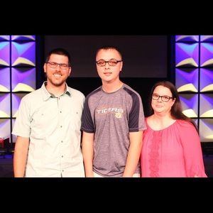 Meet your Posher, Lee